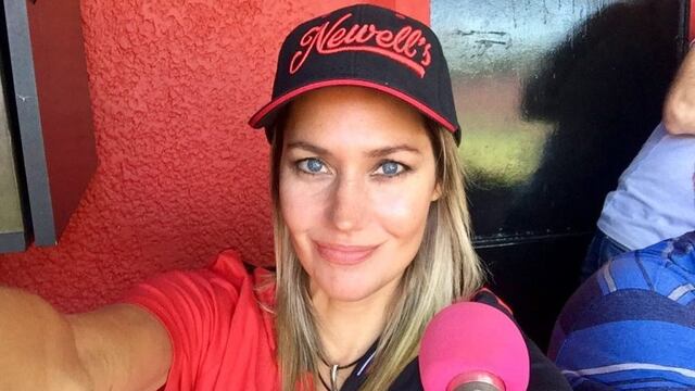Caro Losada, la voz del estadio en el Coloso Marcelo Bielsa