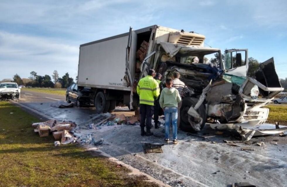 Un muerto y varios heridos en un choque en cadena sobre la Ruta 226