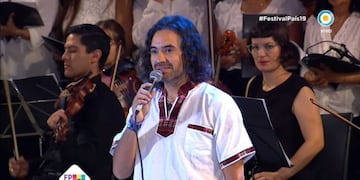 José Luis Aguirre en el Homenaje a Mercedes Sosa