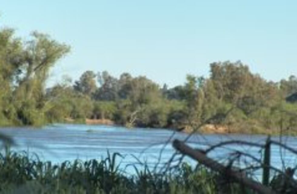Investigan la muerte dudosa de un hombre de 49 años que fue hallado flotando en el río Coronda