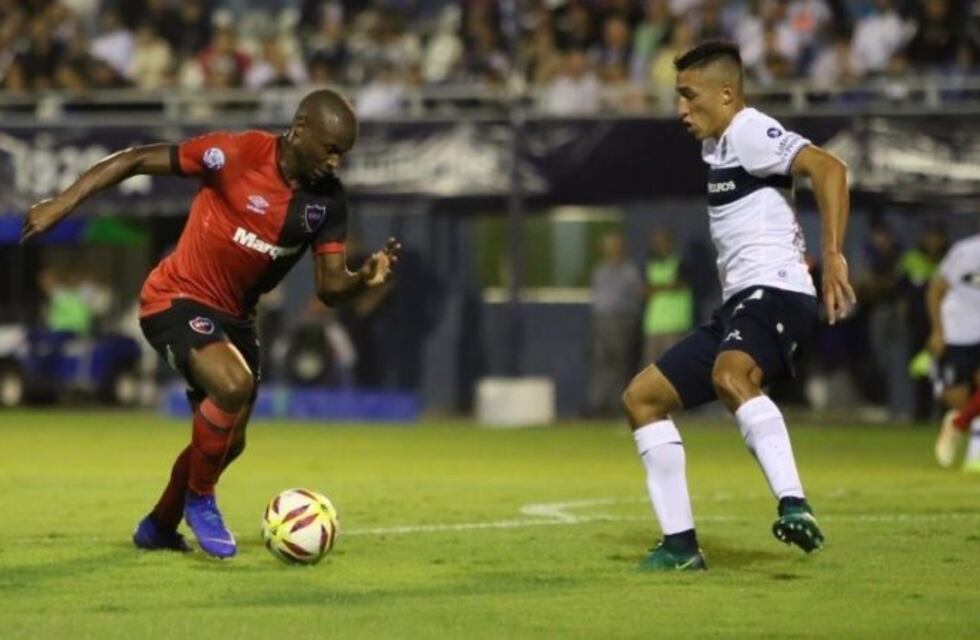 Con muy poco, Gimnasia derrotó a Newell's sobre la hora