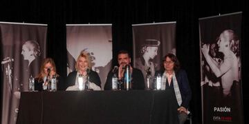 Homenaje a Eva Duarte de Peron