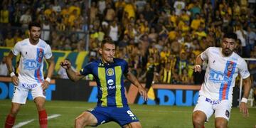 El goleador abrió la cuenta y luego se lució con dos definiciones muy precisas\u002E (@carcoficial)