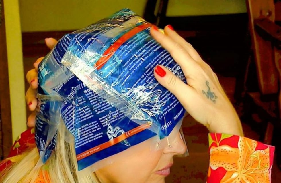 Los rosarinos con un curioso método ayudan a que pacientes oncológicas no pierdan el cabello