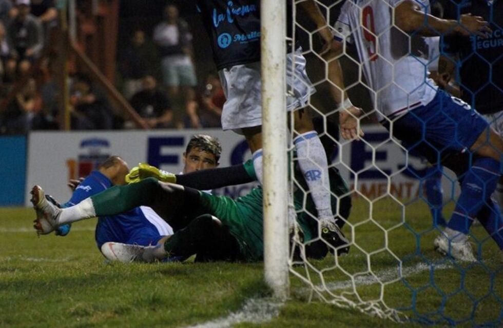 Atlético de Rafaela cayó por 5 a 3 ante Nacional de Montevideo