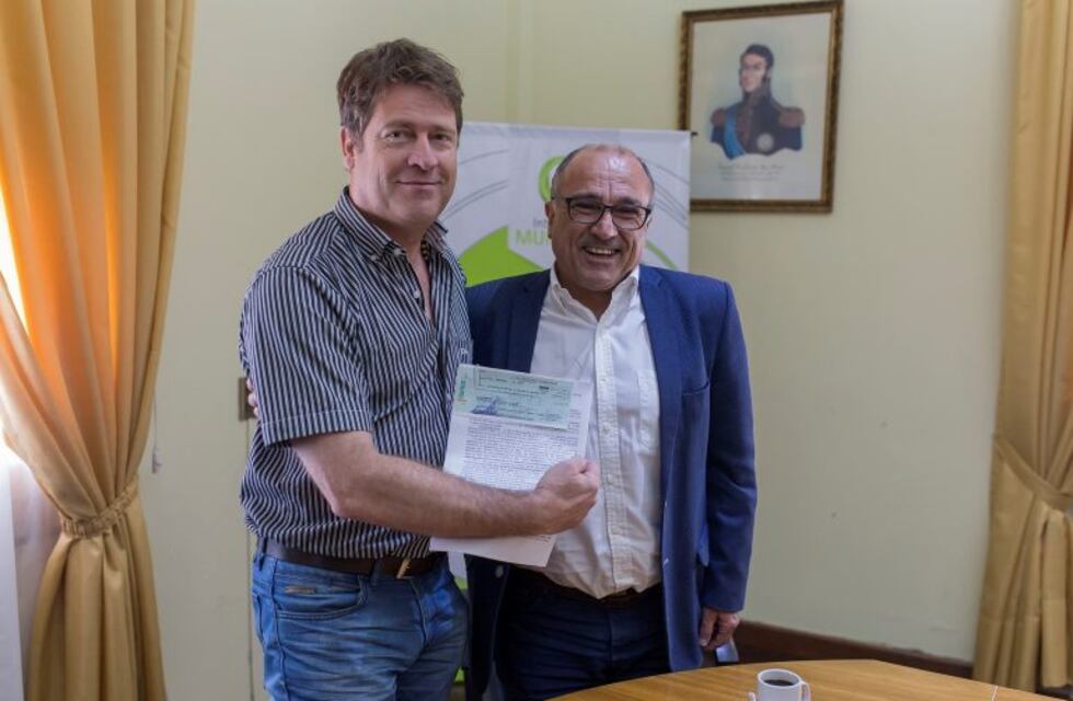 El gobierno provincial entregó fondos a la municipalidad de Bell Ville