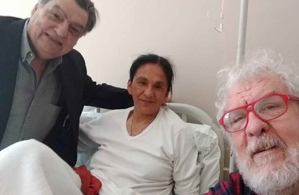 Trasladada desde el hospital al juicio, Milagro Sala expresó apoyo a los universitarios