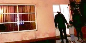 Un niño de 7 años cortó en el rostro a otro de 4