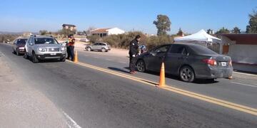 Controles ingreso a Capilla del Monte\u002E (Foto: CDM Noticias)\u002E