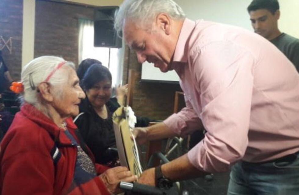 Homenajearon a los artesanos pampeanos en Santa Isabel