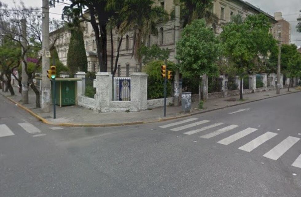 Piden informes sobre el funcionamientro del semáforo de Salta y Ovidio Lagos