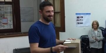 Enrique Estévez, candidato a diputado de Consenso Federal\u002E (@NapalCris)