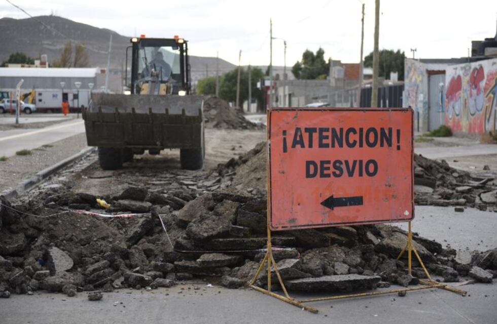 Está en riesgo la continuidad de la repavimentación en el barrio Juan XXIII