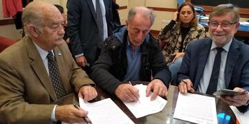 Nuevo acuerdo de cooperación entre Tucumán y Francia\u002E (Comunicación Gobierno Tucumán)