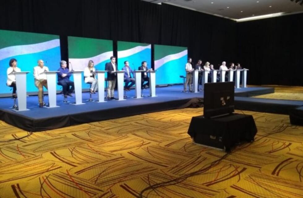 Se volvieron a encontrar en la segunda parte del debate los candidatos a diputados provinciales