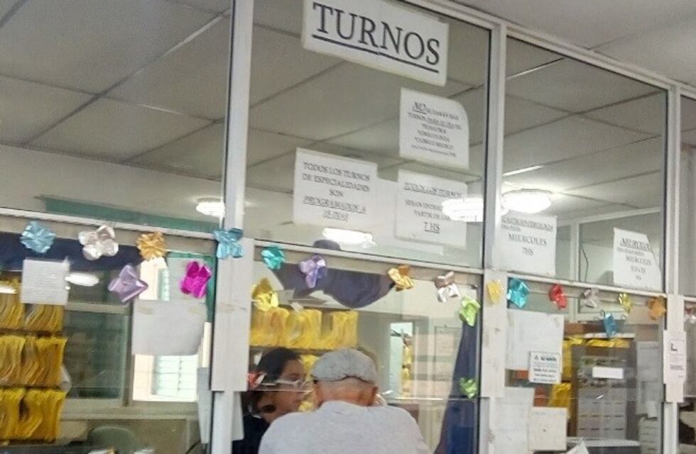 El pico de demanda en centros de salud municipales obligó a suspender turnos