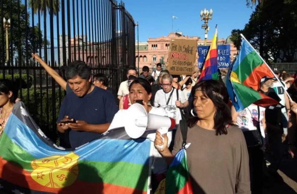 Marcharon a Plaza de Mayo en protesta por la muerte del mapuche