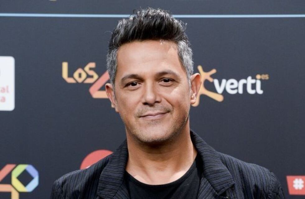 Suena Alejandro Sanz como plato fuerte de la Fiesta Nacional del Sol