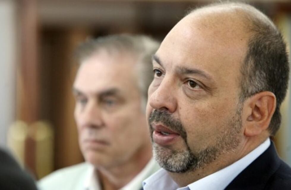 Acusan a la oposición de romper los carteles de Cambia Mendoza en Maipú