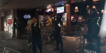 Coronavirus: 300 personas reunidas en bares fueron desconcentradas en la Capital\u002E (MPF)