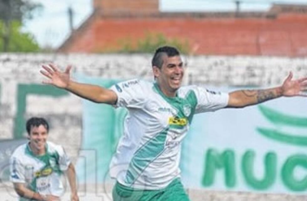 Ganó Bella Vista y alcanzó a Rosario en el primer puesto