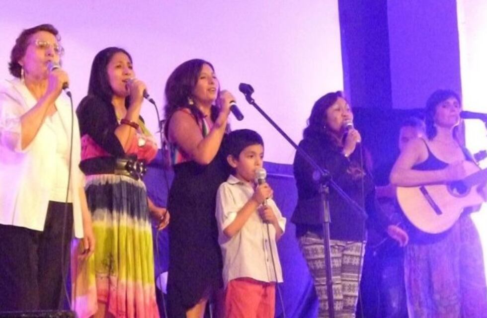 Maryta de Humahuaca se prepara para lanzar el video clip "Comadres"