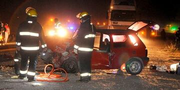 Choque frontal en la ruta 35 (La Arena)