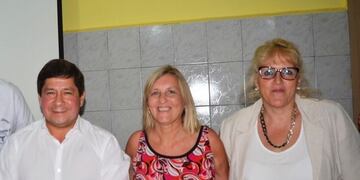 El ministro de Salud con la ministra Safrán y la nueva responsable zonal, doctora De La Cruz\u002E
