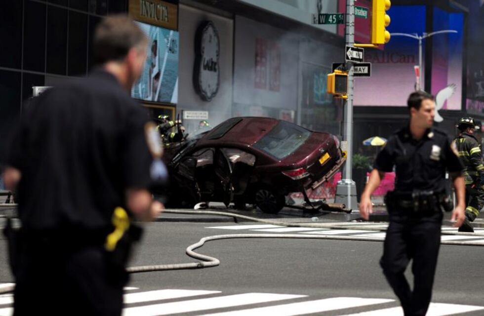 Times Square: el video del momento en que un conductor atropelló a decenas de personas