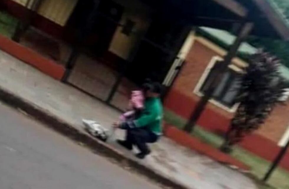 Abandonaron a su bebé en la vereda para fugarse de un control
