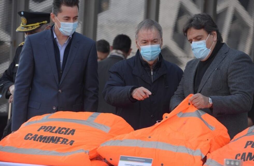 Para Schiaretti: "Es probable que vengan los casos más críticos de coronavirus"