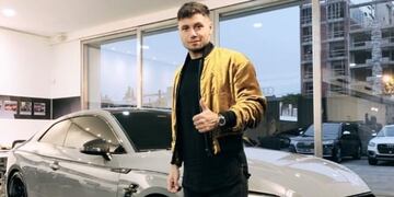 Mauro Zárate con su nuevo auto