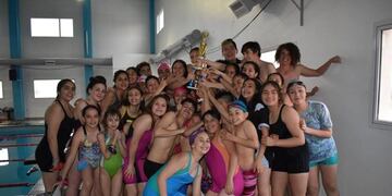 Luis Piedra Buena Campeón del Torneo Provincial Promocional de Natación