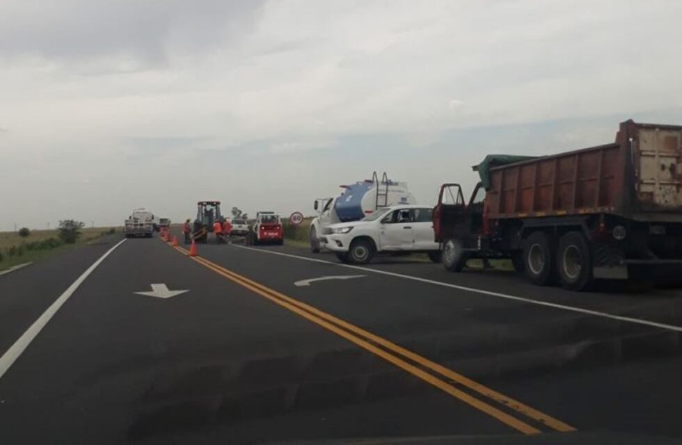 Ruta 51: se abrió un gran pozo cerca de Tapalqué