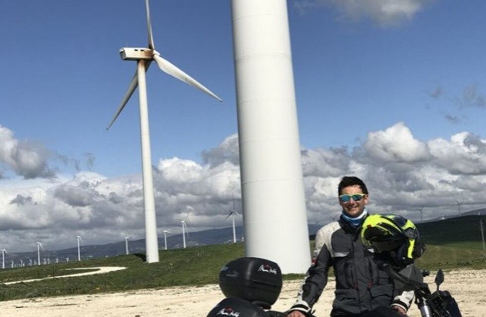 Un mendocino va por el mundo promoviendo los rodados eléctricos