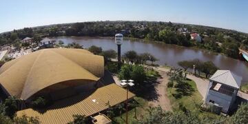 Gran convocatoria en el Domo del Centenario para el Taller de RCP y vía aérea\u002E (Web)\u002E