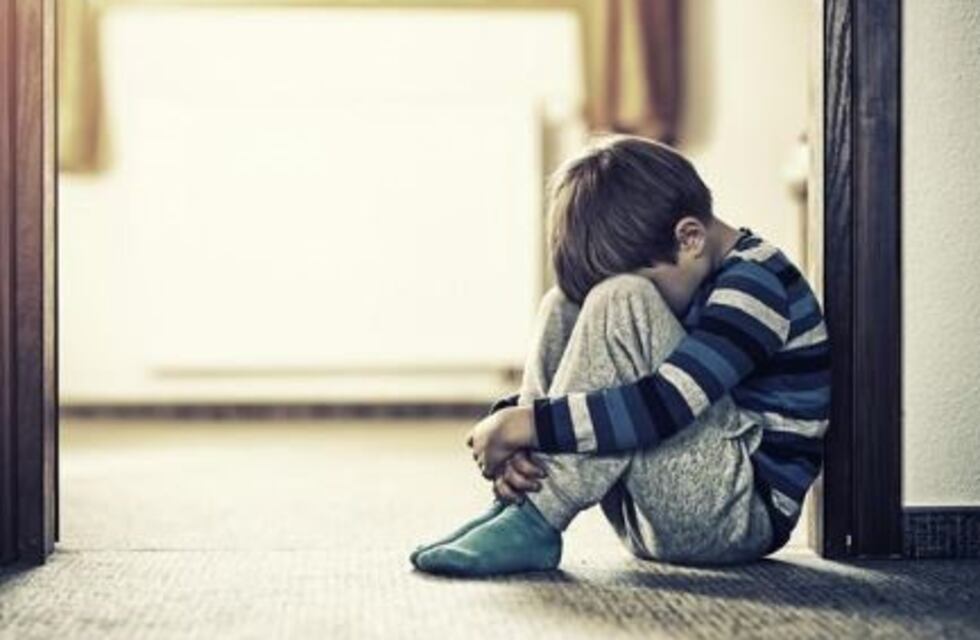 Conmoción por una red que les "lavaba el cerebro" a niños