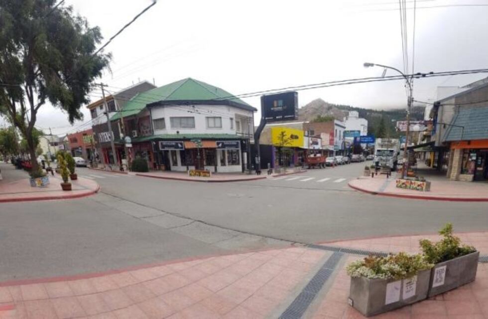 Disconformidad en Esquel por la reducción del horario comercial