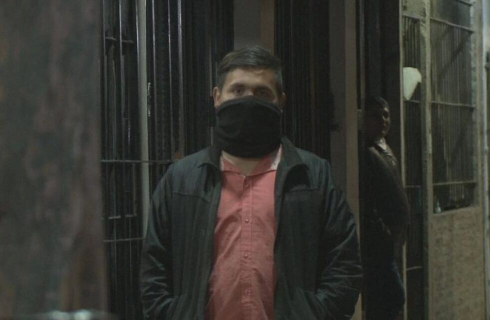 Los incendios amenazan a un barrio en Lanús donde el 80% de los vecinos tuvo Covid-19 y no siente el olor del humo