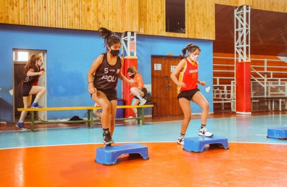 Continúan los entrenamientos del preseleccionado de básquet