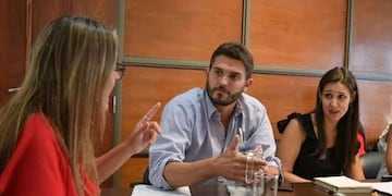 La decana Spasiuk de Ciencias Sociales y el titular del Concejo Deliberante López Sartori\u002E (Unam)