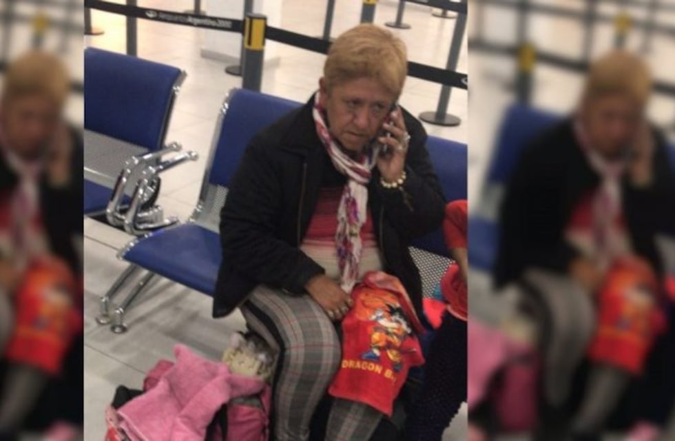 Una tucumana está varada hace 20 horas en el aeropuerto porque Flybondi canceló dos vuelos