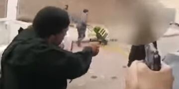 Asu00ed detuvieron al lu00edder de banda que vendu00eda armas por Facebook\u002E