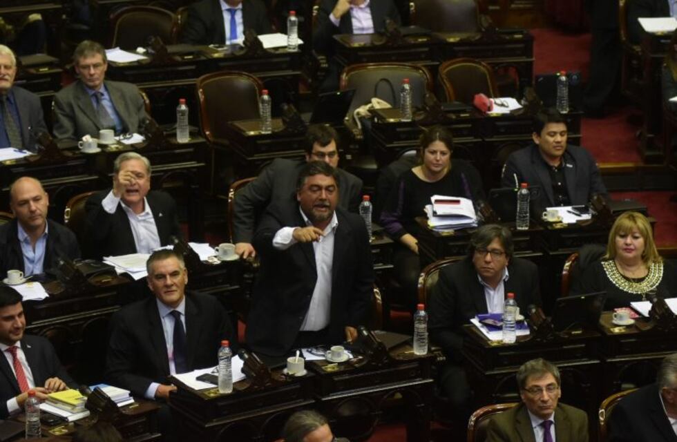 El PRO busca prohibir la designación de familiares en la administración pública a nivel nacional