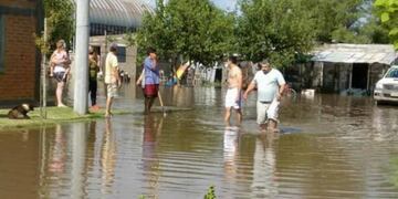 Víctimas de inundaciones en Jovita
