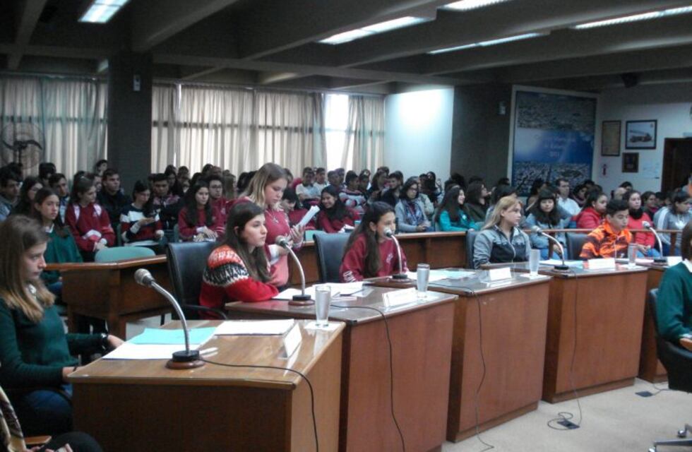 Aprobaron cuatro de los seis proyectos en la primera sesión del Concejo Joven