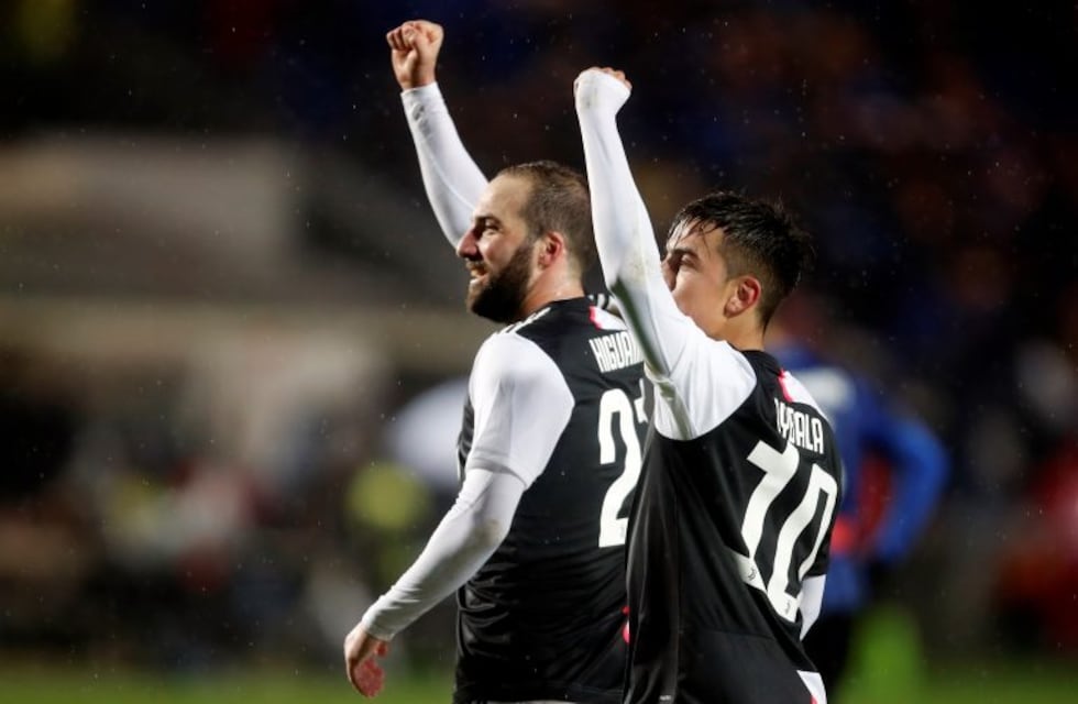 Dos goles de Gonzalo Higuaín y uno de Paulo Dybala para la victoria por 3-1 de Juventus