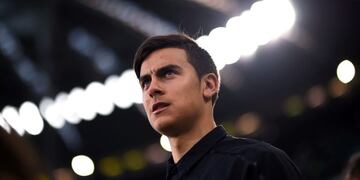 Paulo Dybala corre con desventaja respecto a otros delanteros que sueñan con la Copa del Mundo Rusia 2018\u002E / AFP PHOTO / MARCO BERTORELLO