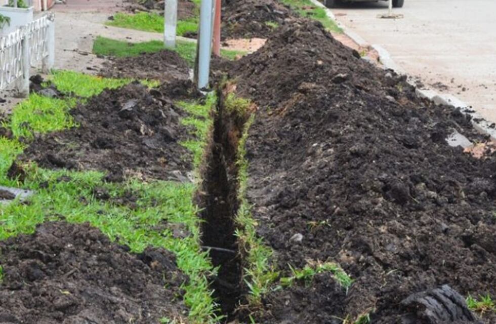 Villa Oviedo: se dio inicio a la obra de infraestructura de gas natural