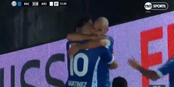 Lisandro López festeja su gol ante Arsenal\u002E (Foto: Captura de video)